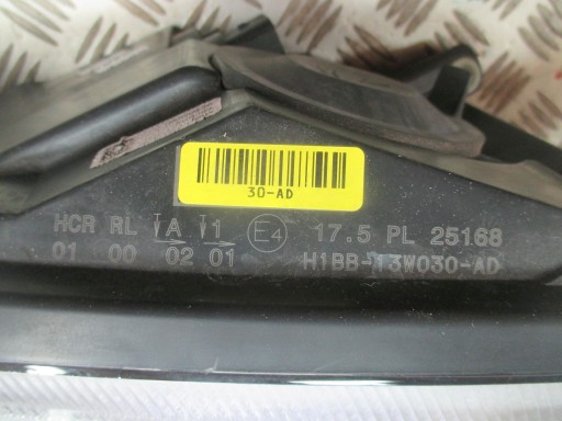 LAMPA FAR LIJEVA STRANA PREDNJA FORD FIESTA MK8 2017R->