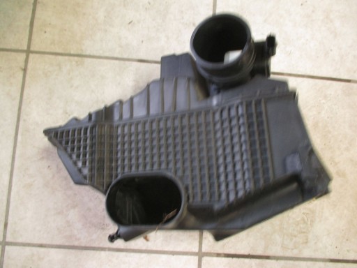 KUČIŠTE FILTERA ZRAKA DACIA SANDERO II 12R->