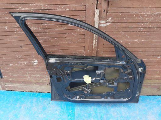 VRATA LIJEVA PREDNJA STRANA BMW 3 E90 E91 2004R->