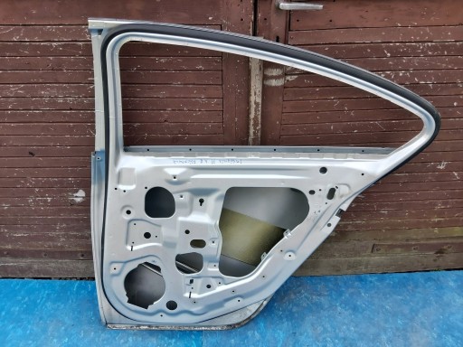 VRATA DESNA  ZADNJA OPEL INSIGNIA A LIMUZINA / SEDAN 2008R->