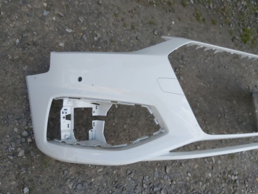 BRANIK PREDNJA STRANA AUDI A4 B9 REDIZAJN 2019R->