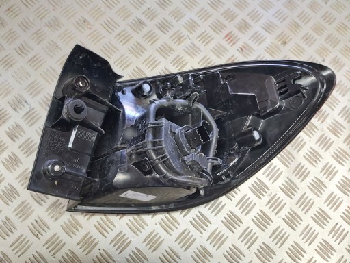 LAMPA FAR ZADNJA  LIJEVA STRANA RENAULT CAPTUR REDIZAJN 2016R->
