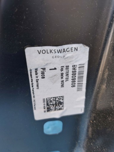 BLATOBRAN DESNA STRANA ZADNJI VW GOLF VIII KARAVAN 2019R->