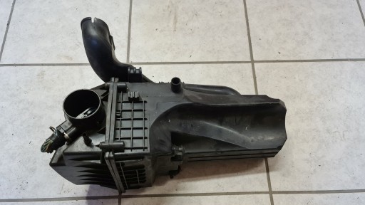 KUČIŠTE FILTERA ZRAKA FORD FIESTA MK7 1.4 TDCI