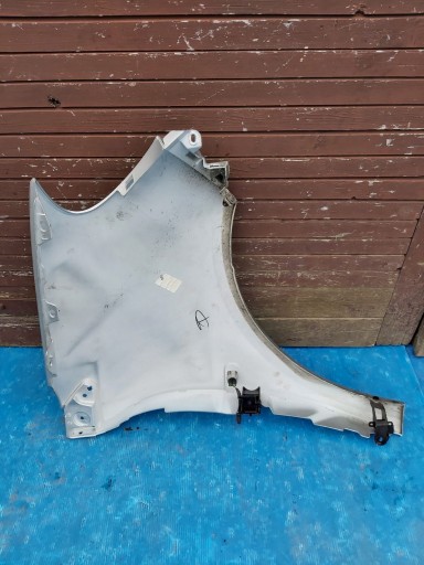 BLATOBRAN DESNA STRANA ILI LIJEVA SMART EQ FORTWO REDIZAJN 19R-