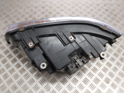 LAMPA FAR DESNA STRANA PREDNJA VW T5 TRANSPORTER 2003R-> LAMPA FAR DESNA STRANA PREDNJA VW T5 TRANSPORTER 2003R->