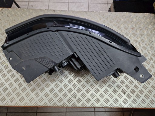 LAMPA FAR DESNA STRANA ILI LIJEVA PREDNJA FULL LED HYUNDAI IONIQ 5 2021R->