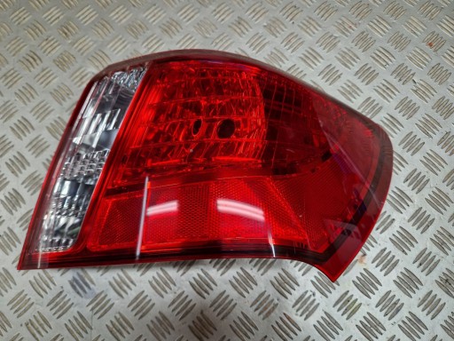 LAMPA FAR ZADNJA  DESNA STRANA SUBARU IMPREZA GH LIMUZINA / SEDAN 08R->