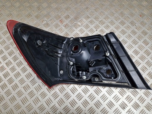 LAMPA FAR ZADNJA  DESNA STRANA SUBARU IMPREZA GH LIMUZINA / SEDAN 08R->