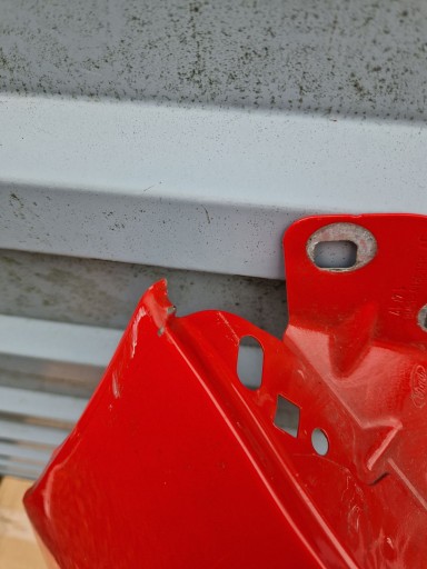 BLATOBRAN DESNA STRANA PREDNJA FORD FOCUS III 2010R->