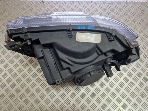 LAMPA FAR DESNA STRANA LIJEVA BI-XENON RANGE ROVER SPORT I 05R