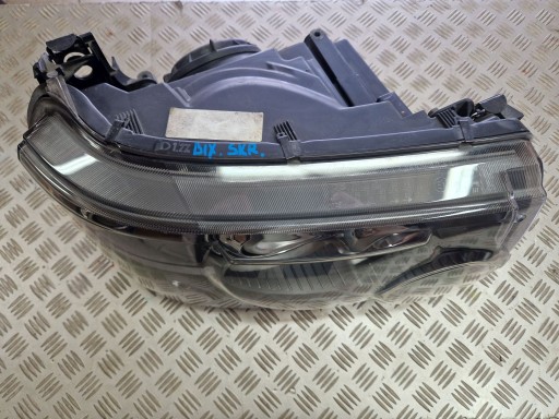 LAMPA FAR DESNA STRANA LIJEVA BI-XENON RANGE ROVER SPORT I 05R