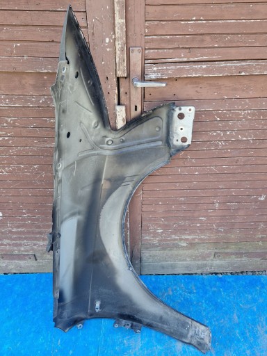 BLATOBRAN PREDNJA STRANA LIJEVA AUDI A6 4F0 2004R->