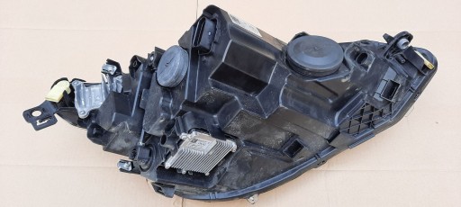 LAMPA FAR DESNA STRANA ILI LIJEVA PREDNJA VW GOLF VIII LED 2019R->