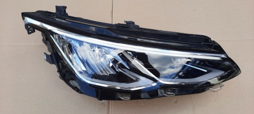 LAMPA FAR DESNA STRANA ILI LIJEVA PREDNJA VW GOLF VIII LED 2019R->