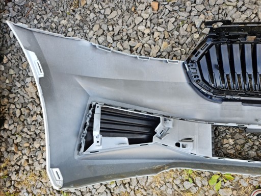 BRANIK PREDNJA STRANA MASKA SKODA FABIA IV 2021R->