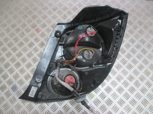 LAMPA FAR LIJEVA STRANA ILI DESNA CHEVROLET AVEO HATCHBACK (OBIČNI) T300 11R-