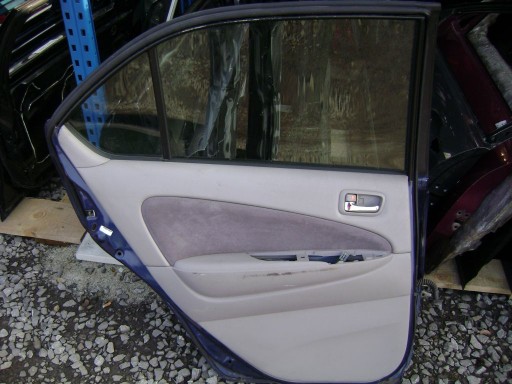 VRATA LIJEVA ZADNJA TOYOTA PRIUS 97-03 VRATA LIJEVA ZADNJA TOYOTA PRIUS 97-03