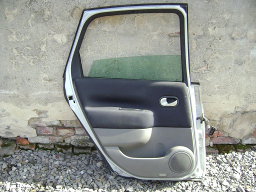 LIJEVA ZADNJA VRATA KOMPLETNE RENAULT SCENIC II LIJEVA ZADNJA VRATA KOMPLETNE RENAULT SCENIC II