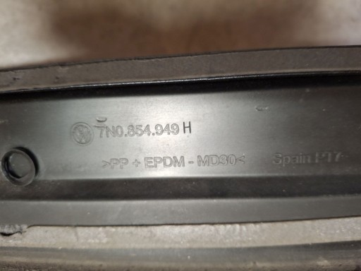 LAJSNA NA VRATA LIJEVA ZADNJA VW SHARAN II 10R-> LAJSNA NA VRATA LIJEVA ZADNJA VW SHARAN II 10R->