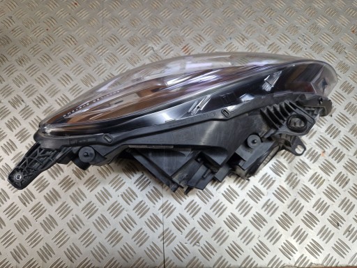 LAMPA FAR LIJEVA STRANA PREDNJA MID FULL LED VOLVO V40 REDIZAJN 2016R-> LAMPA FAR LIJEVA STRANA PREDNJA MID FULL LED VOLVO V40 REDIZAJN 2016R->