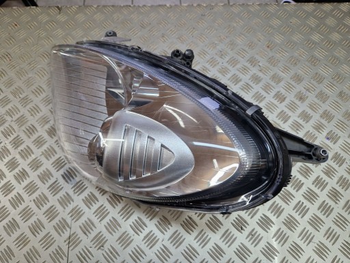 LAMPA FAR DESNA STRANA ILI LIJEVA PREDNJA MERCEDES SLK W171 R171 2004R-> LAMPA FAR DESNA STRANA ILI LIJEVA PREDNJA MERCEDES SLK W171 R171 2004R->