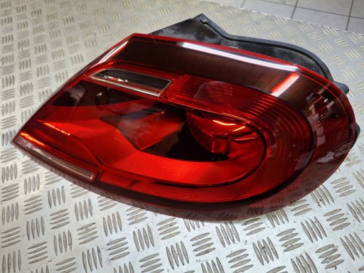 LAMPA FAR ZADNJA  DESNA STRANA VW BEETLE 5C 2011R->