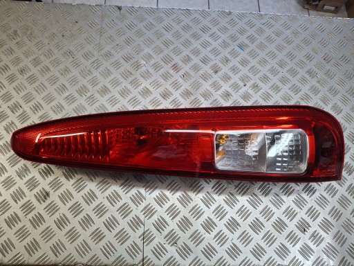 LAMPA FAR ZADNJA  LIJEVA STRANA FORD FUSION REDIZAJN 2005R->