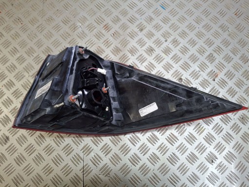 LAMPA FAR ZADNJA  LIJEVA STRANA LED MERCEDES ML W166 2011R-> A1669063301