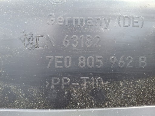 VOLAN ZRAKA POKLOPAC ISPOD HLADNJACI VW TRANSPORTER T6 2015R-> VOLAN ZRAKA POKLOPAC ISPOD HLADNJACI VW TRANSPORTER T6 2015R->