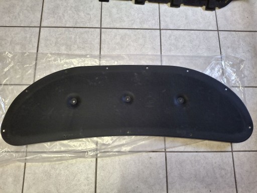 ZVUČNA IZOLACIJA HAUBE KIA SOUL EV 2014R-> ZVUČNA IZOLACIJA HAUBE KIA SOUL EV 2014R->