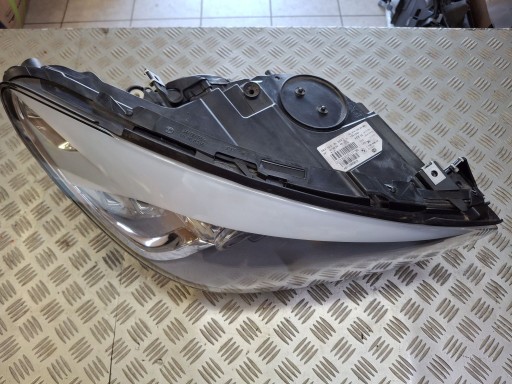LAMPA FAR DESNA STRANA PREDNJA BI-XENON NIJE ZAKRETNI BMW 5 GT F07 2009R-> LAMPA FAR DESNA STRANA PREDNJA BI-XENON NIJE ZAKRETNI BMW 5 GT F07 2009R->