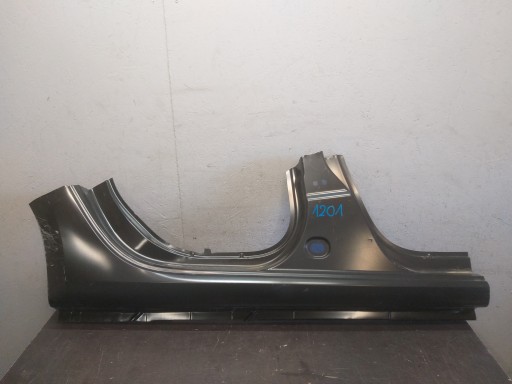 PRAG ZADNJI DESNA STRANA SMART FORFOUR A453 A4536379200