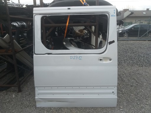 VRATA ZADNJI DESNA MERCEDES SPRINTER W907 W910
