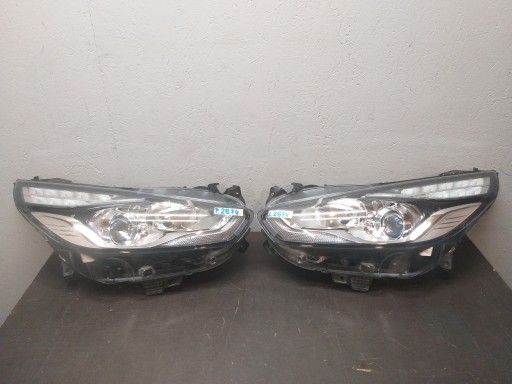 LAMPA FAR LAMPE FAROVI  PREDNJA STRANA FORD S MAX MK2 15- LED