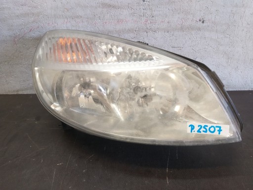 LAMPA FAR PREDNJA STRANA DESNA RENAULT SCENIC II 2