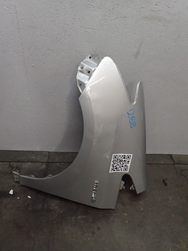 BLATOBRAN PREDNJA STRANA LIJEVA TOYOTA PRIUS PLUS +