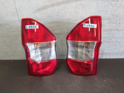 LAMPA FAR ZADNJI DESNA STRANA FORD TOURNEO COURIER