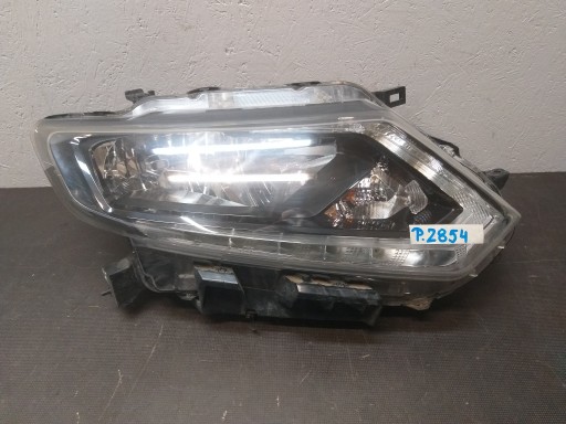 LAMPA FAR PREDNJA STRANA DESNA NISSAN X TRAIL T32 LED