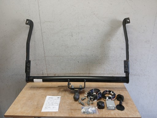 KUKA ZA VUČU RENAULT TRAFIC OPEL VIVARO FIAT TALENTO 09-14 BTZ 08-37A