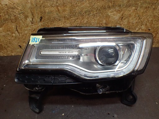 LAMPA FAR PREDNJA STRANA LIJEVA JEEP GRAND CHEROKEE XENON REDIZAJN 14
