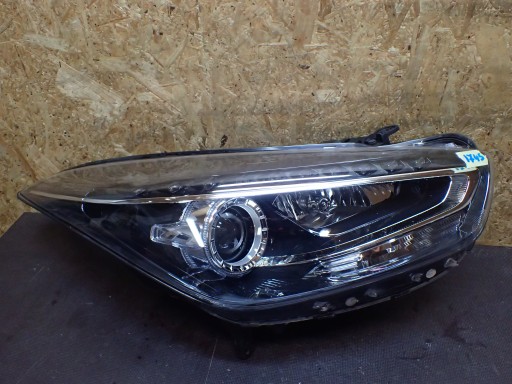 LAMPA FAR PREDNJA STRANA DESNA HYUNDAI I40 REDIZAJN XENON LED