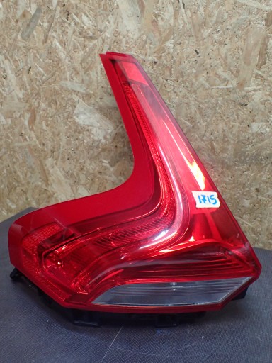 LAMPA FAR ZADNJI LIJEVA STRANA VOLVO V40 12- 31395344
