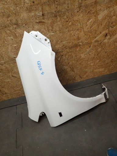 BLATOBRAN PREDNJA STRANA DESNA OPEL CORSA D