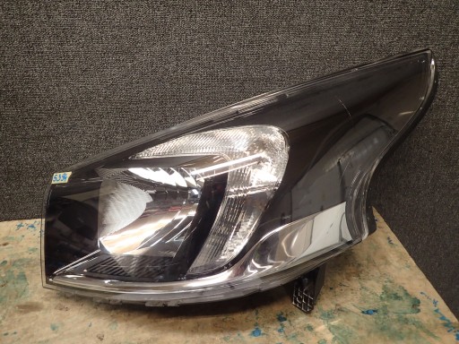 LAMPA FAR PREDNJA STRANA LIJEVA OPEL VIVARO B 14-