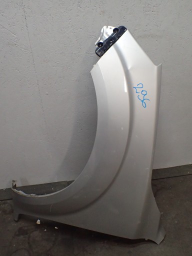 BLATOBRAN PREDNJA STRANA LIJEVA NISSAN NAVARA NP300 15-