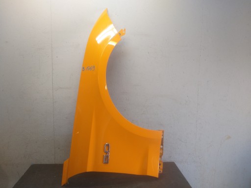 BLATOBRAN PREDNJA STRANA DESNA FORD MUSTANG VI 6 REDIZAJN 18-