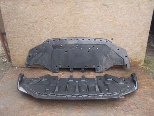 SPOJLER POKLOPAC BRANIK PREDNJA STRANA NISSAN GTR 16-