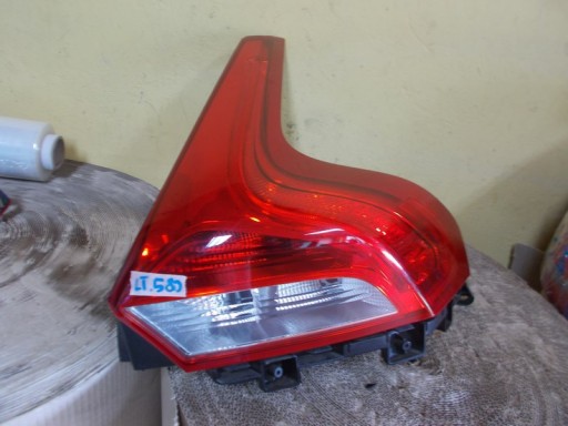 LAMPA FAR ZADNJI ZADNJA  DESNA STRANA VOLVO V40 12- 31395845
