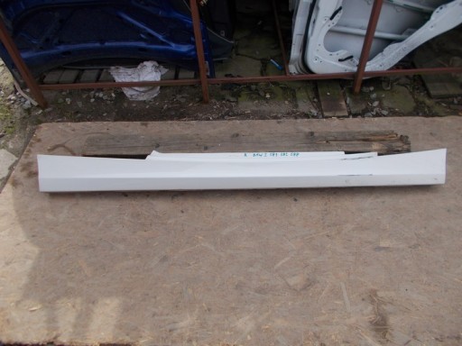 LAJSNA PRAGA DESNA STRANA BMW I 1 E82 E81 E88